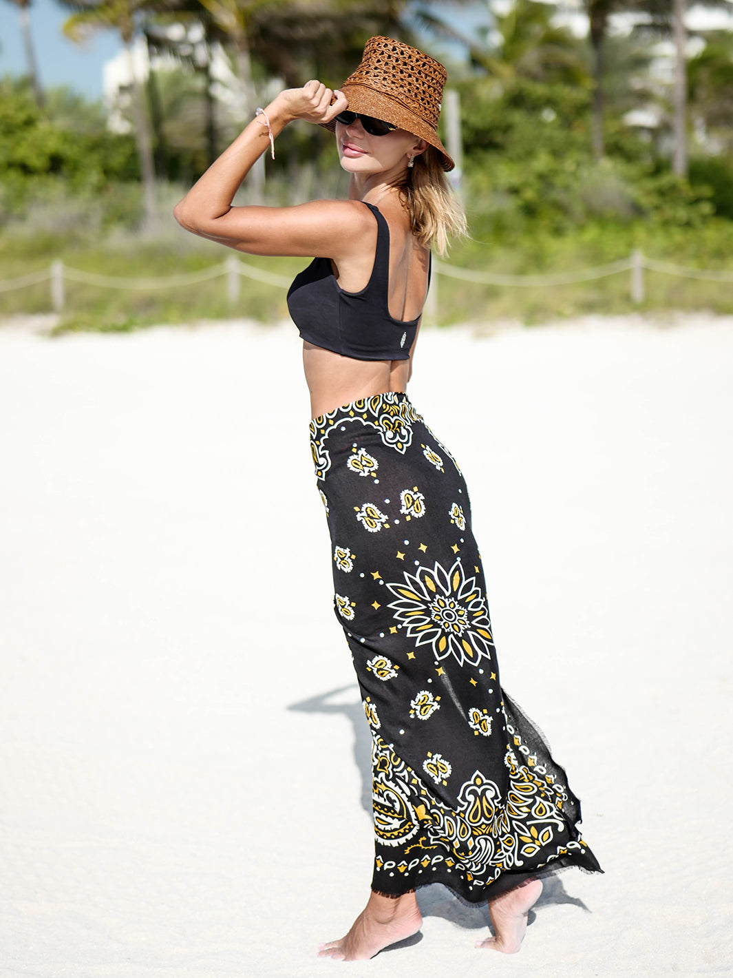 Paisley large scarf Black